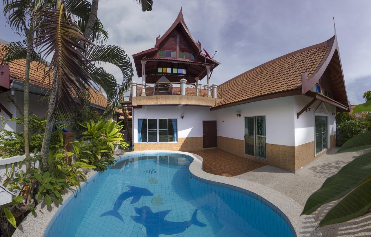Nowhere Pluto Villa Pattaya